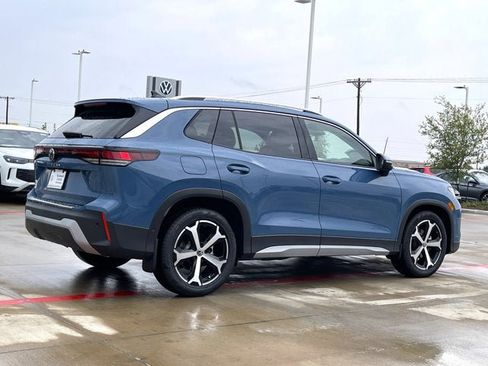 New 2026 Volkswagen Tiguan SE image 8