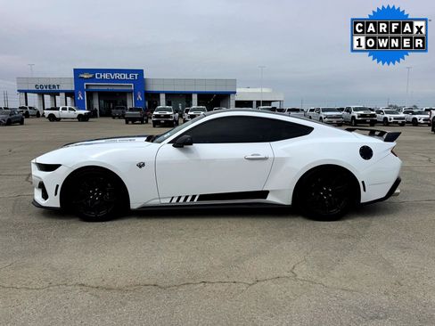 Used 2024 Ford Mustang GT Premium w/ GT Performance Package image 12