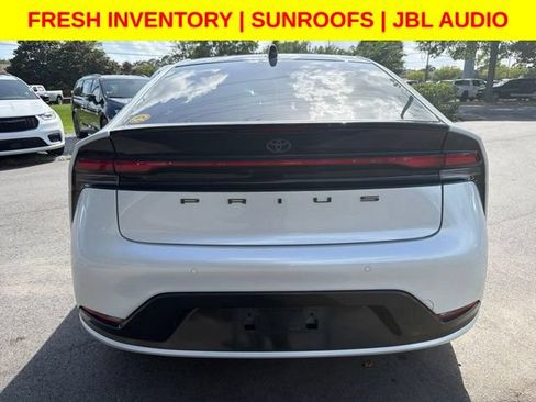 Used 2024 Toyota Prius Limited FWD image 6