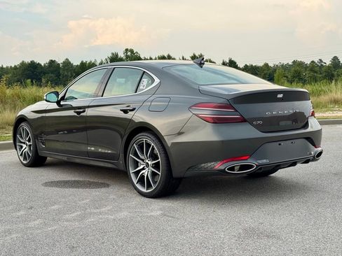 Used 2026 Genesis G70 2.5T image 10