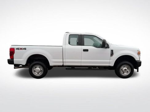 Used 2021 Ford F250 XL w/ Power Equipment Group AWD/4WD image 9