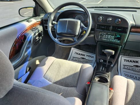 Used 1995 Chevrolet Monte Carlo Z34 image 14