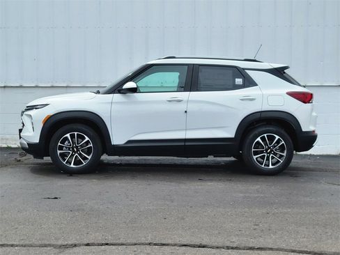 New 2026 Chevrolet TrailBlazer LT w/ Convenience Package image 6