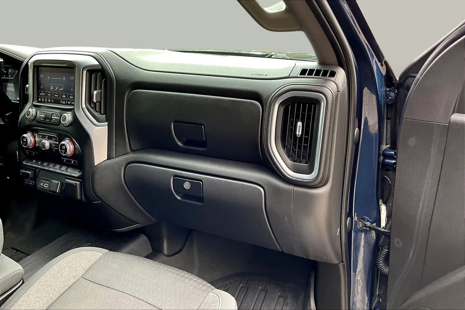 Used 2021 GMC Sierra 1500 SLE w/ X31 Off-Road Package AWD/4WD image 19