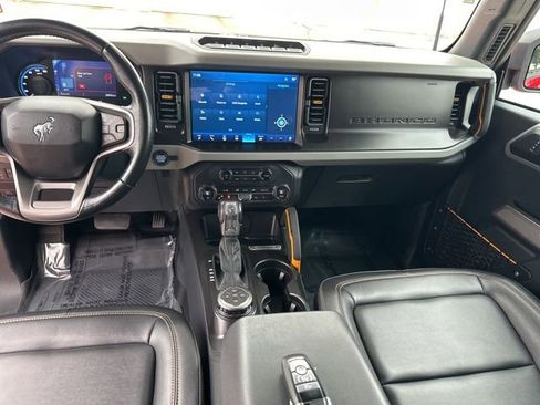 Used 2021 Ford Bronco Badlands image 28