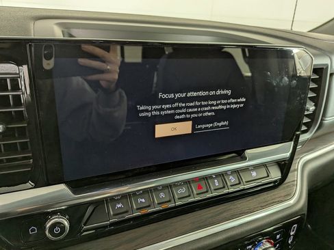 New 2026 GMC Sierra 1500 SLT w/ SLT Premium Package image 24