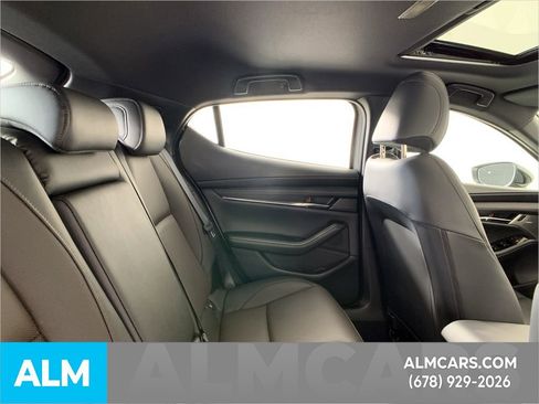 Certified 2025 MAZDA MAZDA3 Hatchback w/Premium Plus Pkg image 34