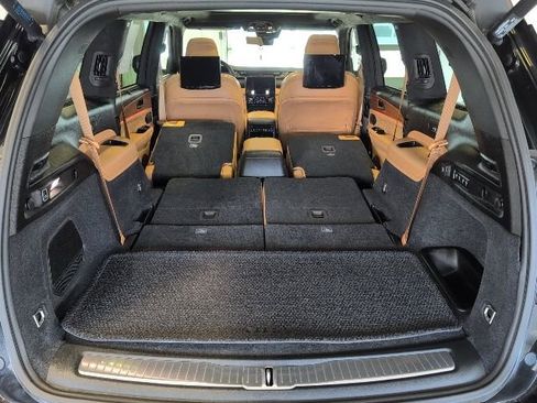 Used 2024 Jeep Grand Cherokee L Summit AWD/4WD image 42