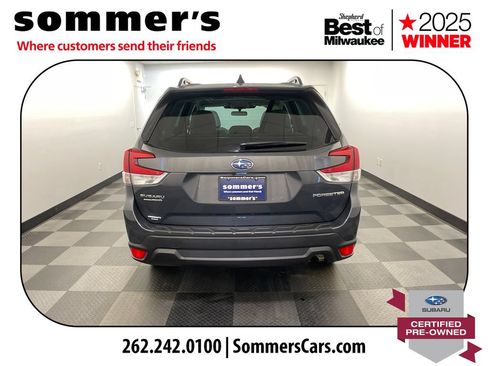 Certified 2023 Subaru Forester Premium AWD/4WD image 5