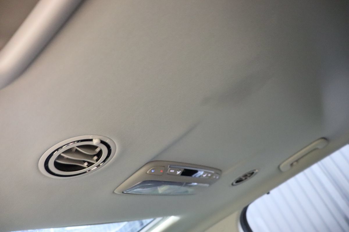 Used 2024 Kia Telluride EX w/ EX Captain's Chair Package FWD image 51
