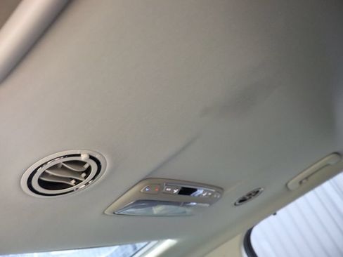 Used 2024 Kia Telluride EX w/ EX Captain's Chair Package FWD image 51
