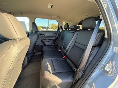 New 2026 Nissan Rogue SV image 15