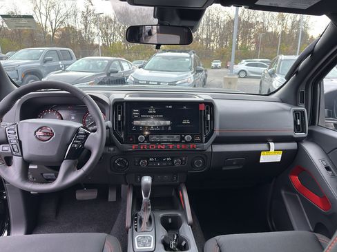 New 2026 Nissan Frontier PRO-4X w/ Pro-4x Convenience Package image 30