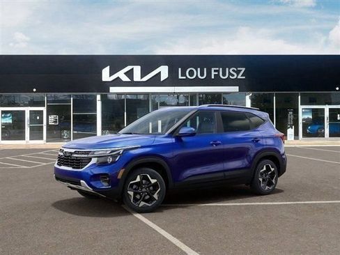 New 2026 Kia Seltos S FWD image 3