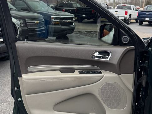 Used 2011 Dodge Durango Express w/ Popular Equipment Group image 12