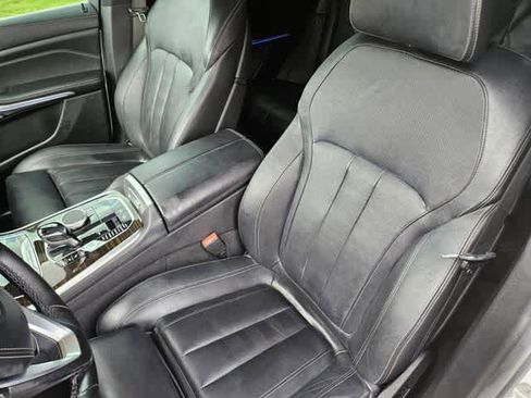 Used 2019 BMW X5 xDrive40i w/ Convenience Package AWD/4WD image 11