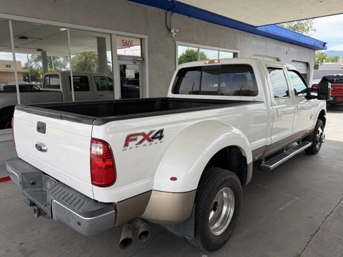 Used 2013 Ford F350 Lariat w/ Lariat Ultimate Pkg AWD/4WD image 4