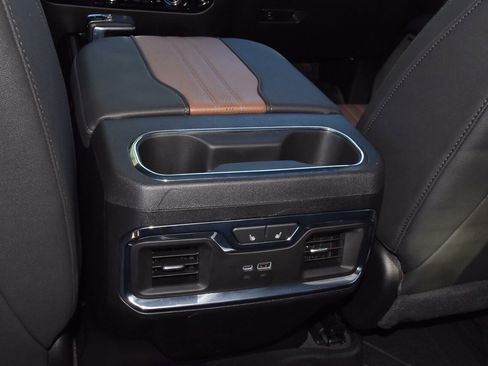 Used 2025 Chevrolet Silverado 1500 High Country w/ High Country Premium Package image 18