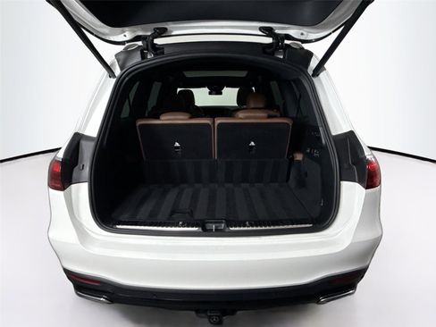 Used 2024 Mercedes-Benz GLS 450 4MATIC w/ AMG Line Exterior image 40