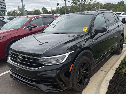 Used 2023 Volkswagen Tiguan SE R-Line AWD/4WD image 1
