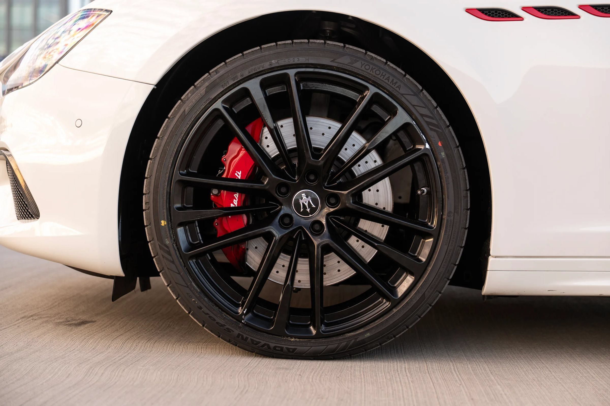 Used 2021 Maserati Ghibli Trofeo RWD image 89
