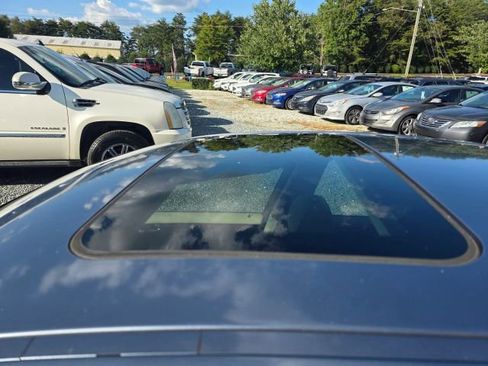 Used 2003 BMW 330i Sedan image 11