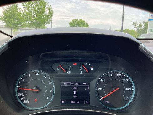 Used 2024 Chevrolet Equinox LS FWD image 8