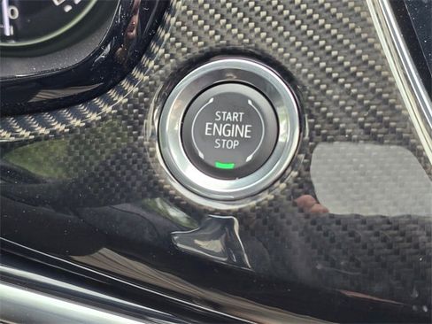 New 2025 Cadillac XT6 Sport image 30