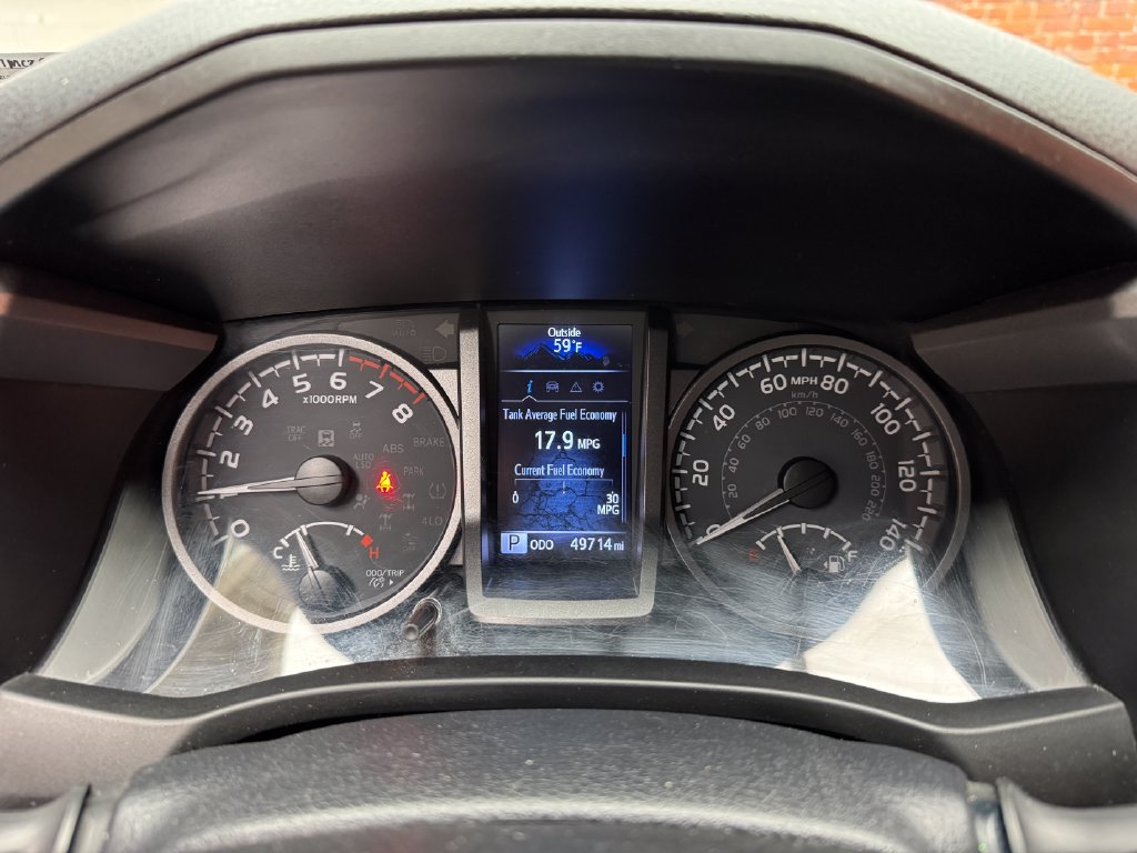 Used 2021 Toyota Tacoma TRD Off-Road AWD/4WD image 17
