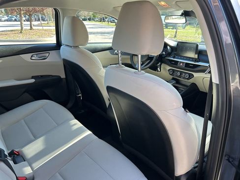 Used 2023 Kia Forte LXS image 45