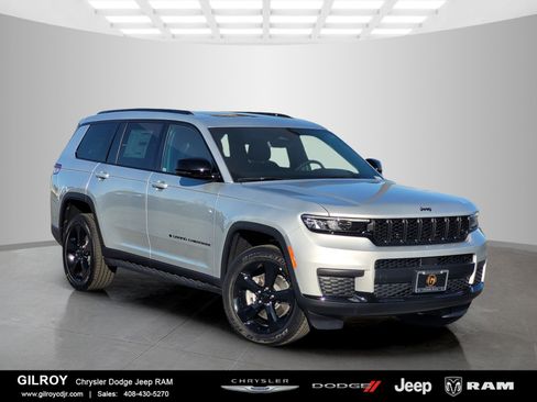 New 2025 Jeep Grand Cherokee L Altitude image 1