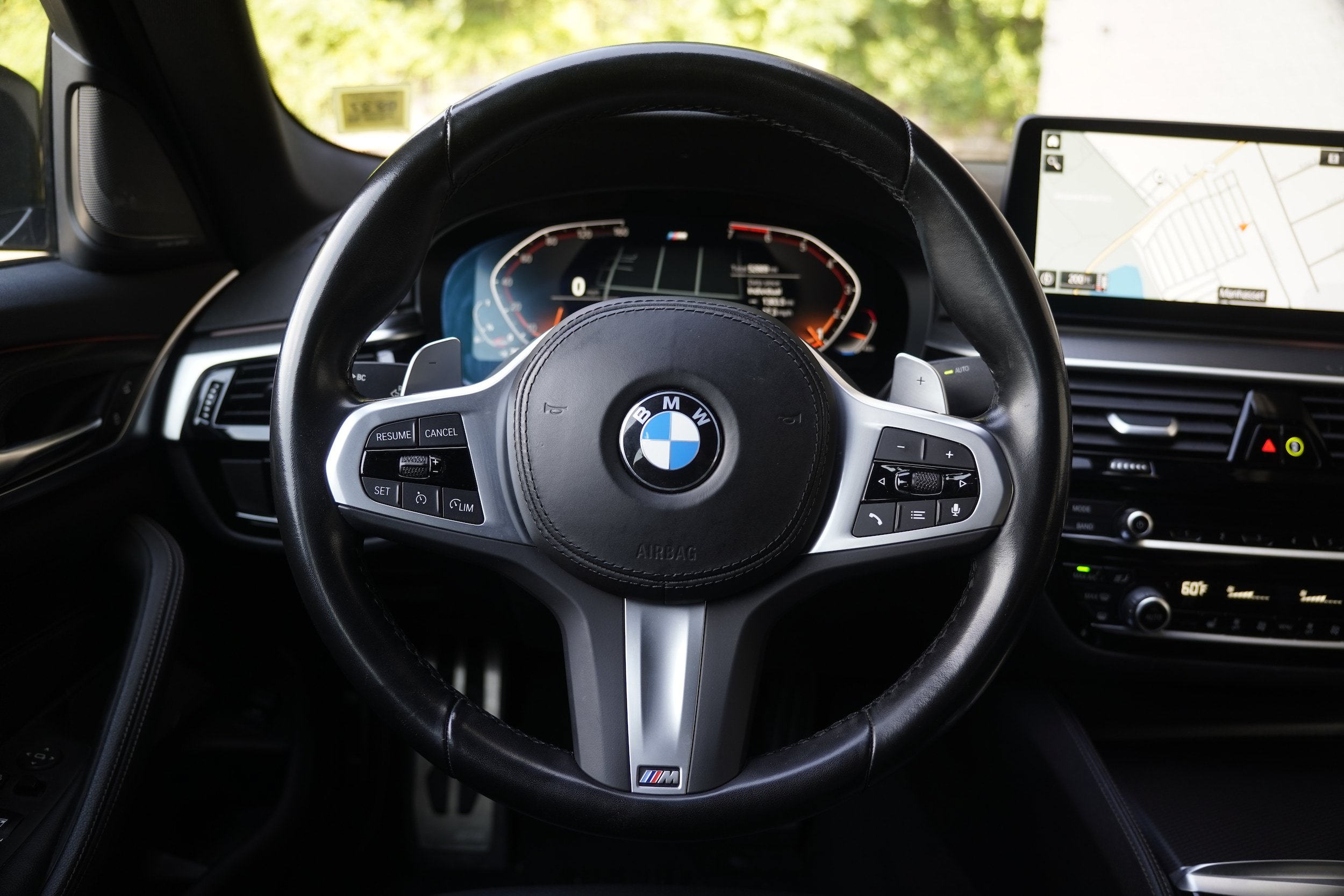 Used 2022 BMW 530i w/ M Sport Package RWD image 17