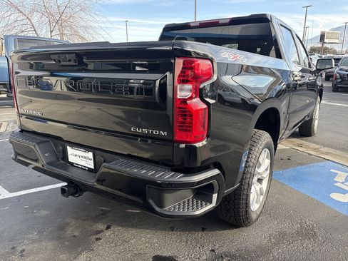 New 2025 Chevrolet Silverado 1500 Custom image 5