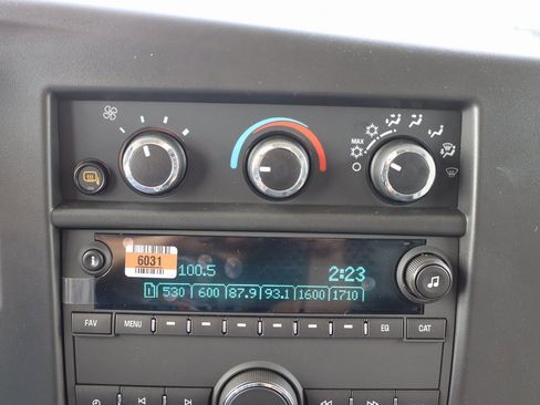 New 2025 Chevrolet Express 2500 Work Van w/ Driver Convenience Package image 14