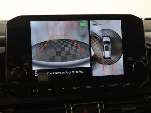 Used 2024 Nissan Pathfinder SL w/ SL Premium Package image 46