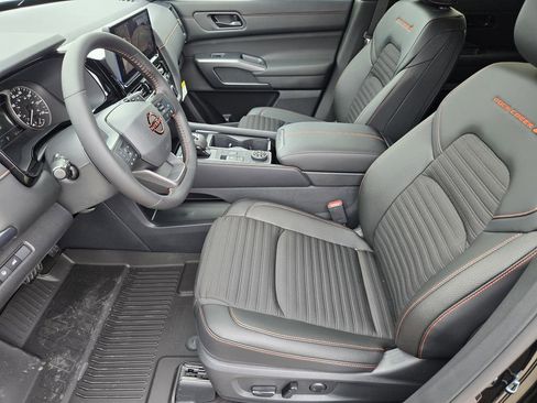 New 2026 Nissan Pathfinder Rock Creek AWD/4WD image 12