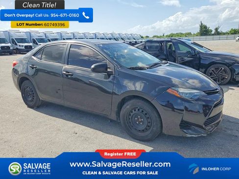 Used 2017 Toyota Corolla LE w/ Carpet Mat Package (TMS) FWD image 5