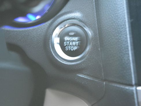 Used 2016 Subaru Outback 2.5i Limited image 25