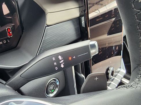 New 2026 GMC Acadia Elevation FWD image 23