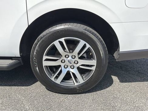 Used 2024 Ford Expedition Max Limited RWD image 30