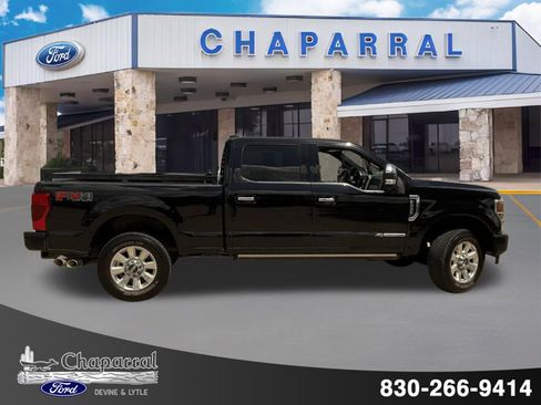 Used 2021 Ford F250 Platinum w/ FX4 Off-Road Package AWD/4WD image 5