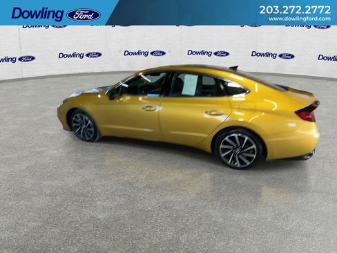 Used 2020 Hyundai Sonata SEL Plus w/ Tech Package image 9