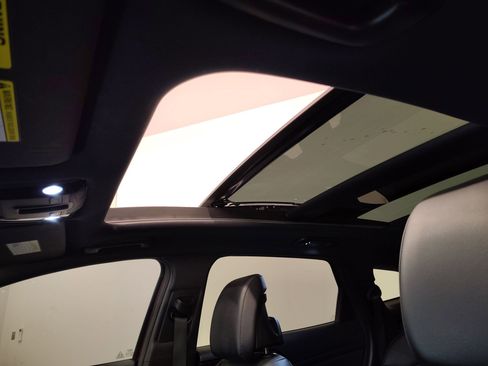 Used 2023 Kia Sportage X-Line w/ X-Line Premium Package image 15