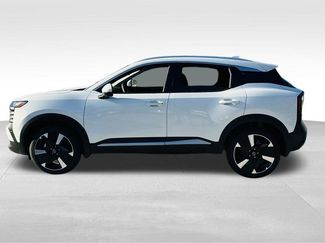 New 2026 Nissan Kicks SR video 4