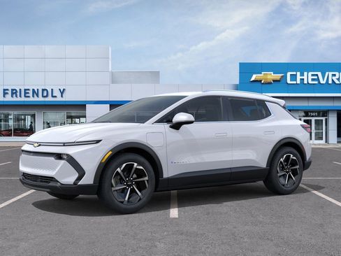 New 2026 Chevrolet Equinox EV LT image 12