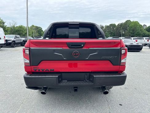 Used 2023 Nissan Titan PRO-4X w/ Pro-4x Convenience Package AWD/4WD image 4