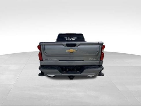 Used 2025 Chevrolet Silverado 1500 High Country image 5