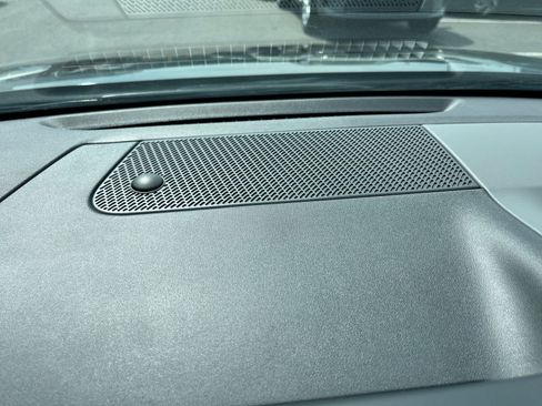 Used 2025 Kia K4 LXS image 17