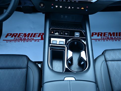 Certified 2025 Nissan Murano Platinum w/ Cargo Package image 21