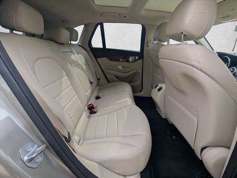 Certified 2020 Mercedes-Benz GLC 300 4MATIC image 19